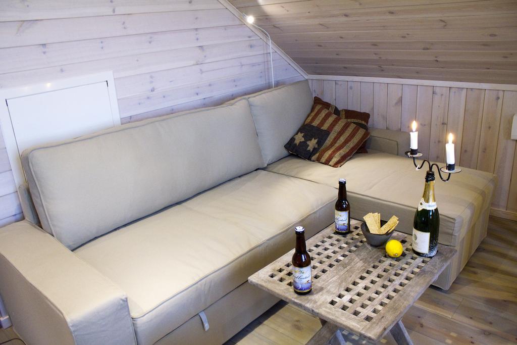 Everts Sjoebods Bed & Breakfast Grebbestad Chambre photo